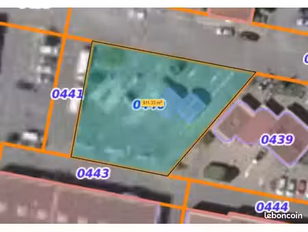 terrain 899 m² auxerre