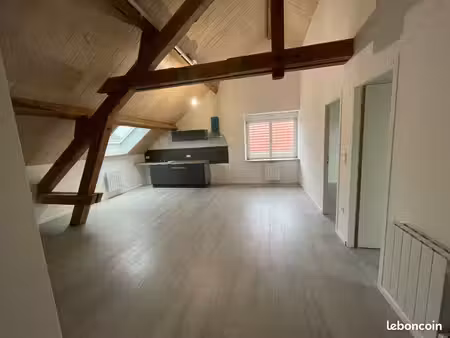 appartement 2 chambres à etalans