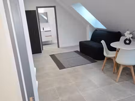 loue beau studio rénové pleurtuit