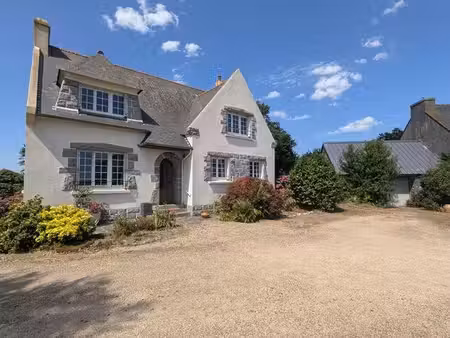 maison 6 pièces 135 m²