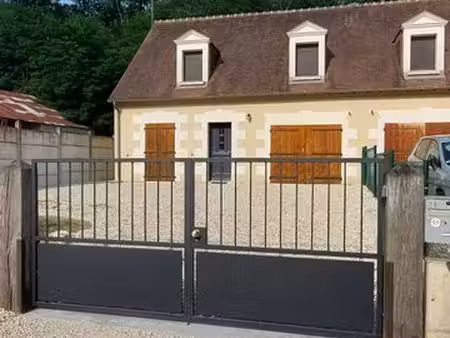 location maison 3 chambres sur bourré