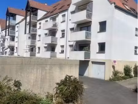 garage a louer proche tram