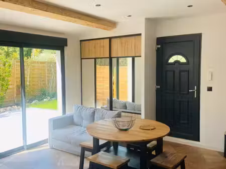maisonnette indépendante avec jardin privatif sans vis à vis