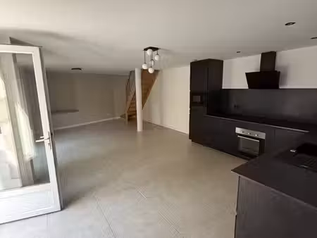 location maison de village meublée