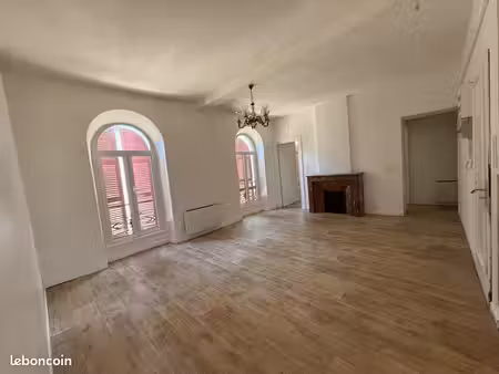 appartement 3 chambres  proche centre ville