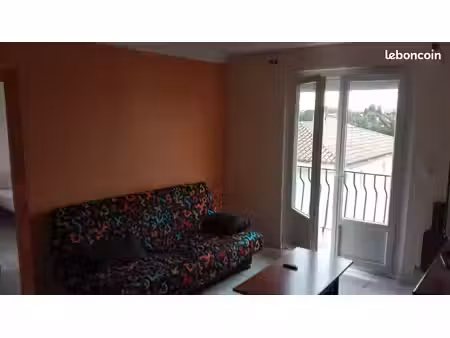 loue un appartement