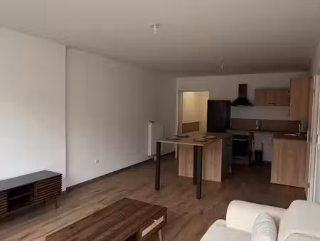 t2 meublé de 50 6 m² avec balcon plein sud  parking et ascenseur – marcq-en-barœul (quarti