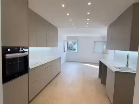 apparemment 3 chambres