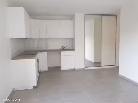 f4 neuf - 115m2 + 42m2 de terrasses – 41 rue valérie andré yutz