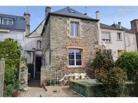 maison au bord du canal – jardin sans vis-à-vis – josselin