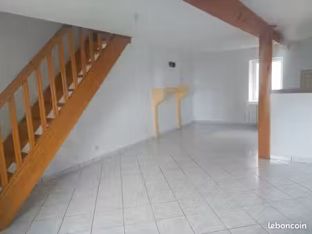 location maison 61 m2