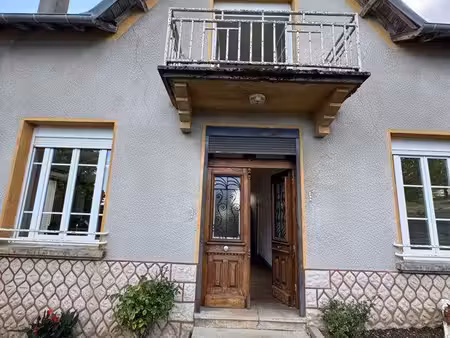 maison de campagne paisible cinq chambres
