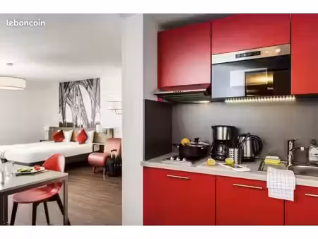 studio 1 pièce 25 m²