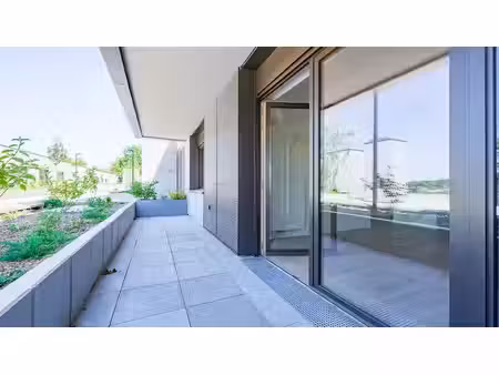 location appartement 2 pièces 48.3 m² à ville-d'avray (92410)  1 369 €