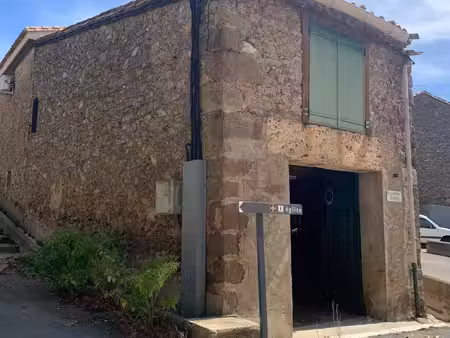 belle remise en pierre de 75m2 au sol avec étage