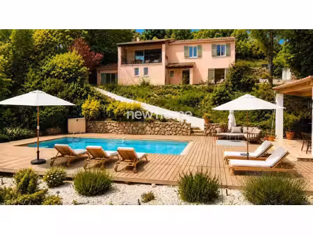 charmante villa avec piscine et vue panoramique jusqu’à la méditerranée dans le pays de fa