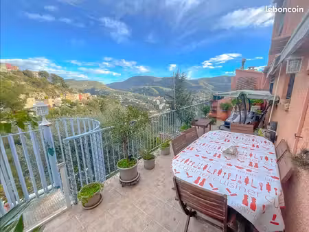 maison 5 pièces 136 m²
