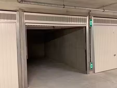 box à vendre - grasse marigarde