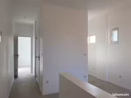 location appartement t2 plein centre puyricard