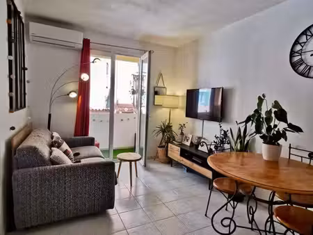 à vendre 2 pièces 32m2 port de nice/place du pin