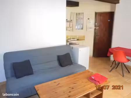 grand studio meublé quartier prêcheurs