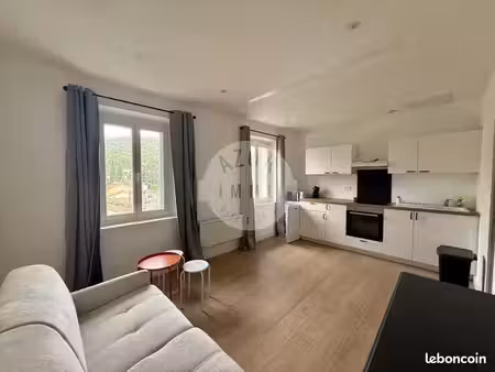 studio 1 pièce 21 m²