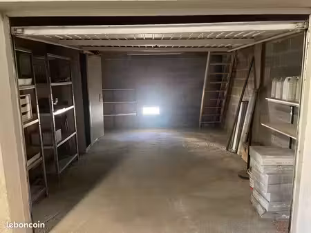 loue garage