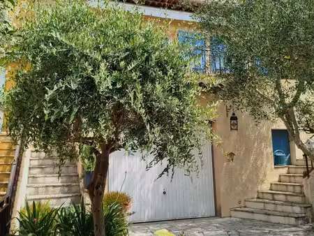 maison familiale 101 m² – 3 chambres – grandes terrasses – garage – peymeinade centre