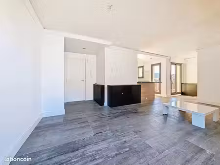 appartement 3 pièces 75 m²