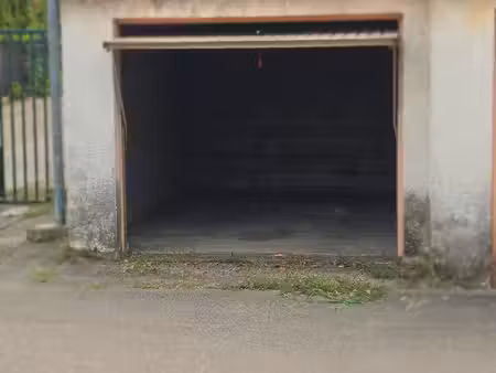 garage à louer 14 m2