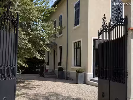 maison bourgeoise familiale art déco – caluire bourg-centre (lyon)