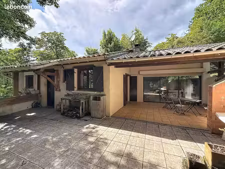 maison 5 pièces 139 m²