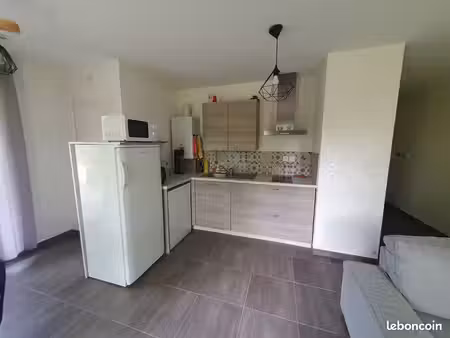 t2 en rez-de-jardin avec jardin privatif