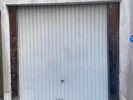 garage à louer