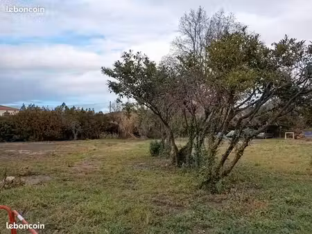 terrain 550 m² saint chamas