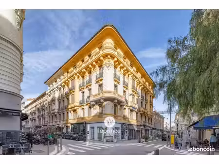 boutique 29 m² nice