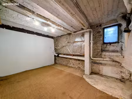 location local (stockage ou bureau) montparnasse