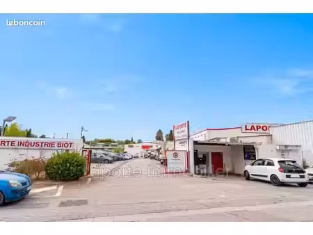 local commercial 55 m²