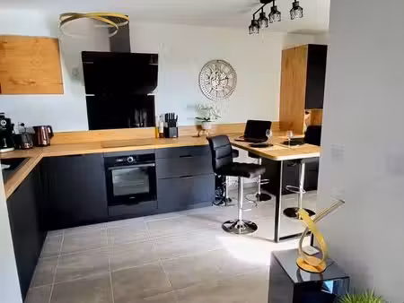 appartement - 3 pièces - 65m²