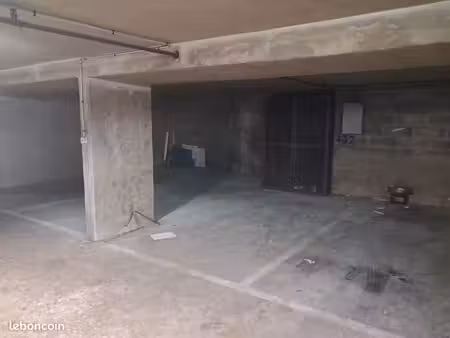 location parking sécurisé