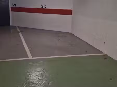 parking/box 10 m² paris 05