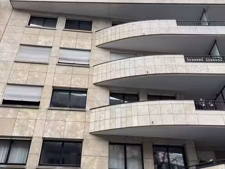 parking/box 9 m² paris