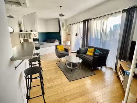 grand studio meublé clim vue mer 33m2