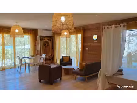 studio location saisonnière au mois