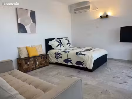 studio f1 meublé bords de mer golfe juan