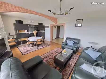 appartement 4 pièces 80 m²