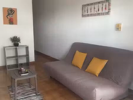 f3 meublé bas de villa