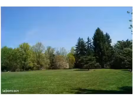 terrain 550 m² genas