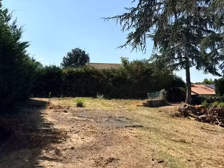3 terrains à bâtir viabilisés à saint-genis-les-ollières