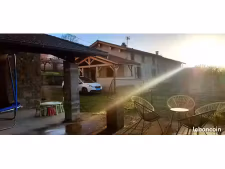 maison 5 pièces montrottier